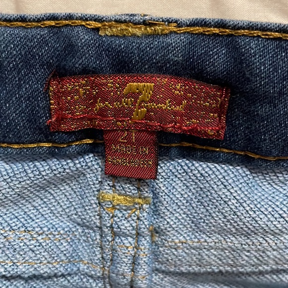 Girls 2T bundle of old navy, Levi’s, 7 for All Mankind jeans - Picture 4 of 9